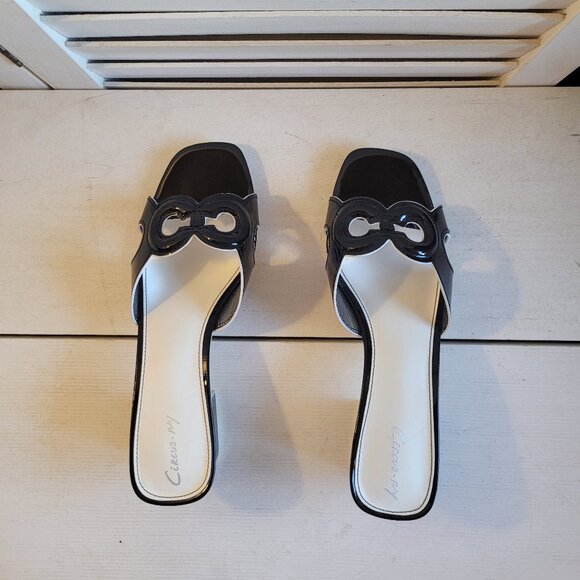 $89 NWT  (Size 8.5) Sam Edelman Patent Block Mule - Picture 7 of 9